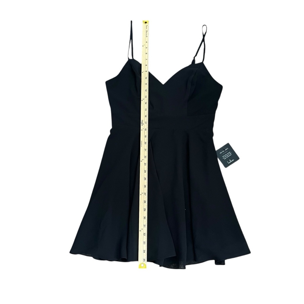 Lulus Black Skater Dress LBD V Neck Party Wedding Guest Mini Size L NWT - Picture 11 of 12